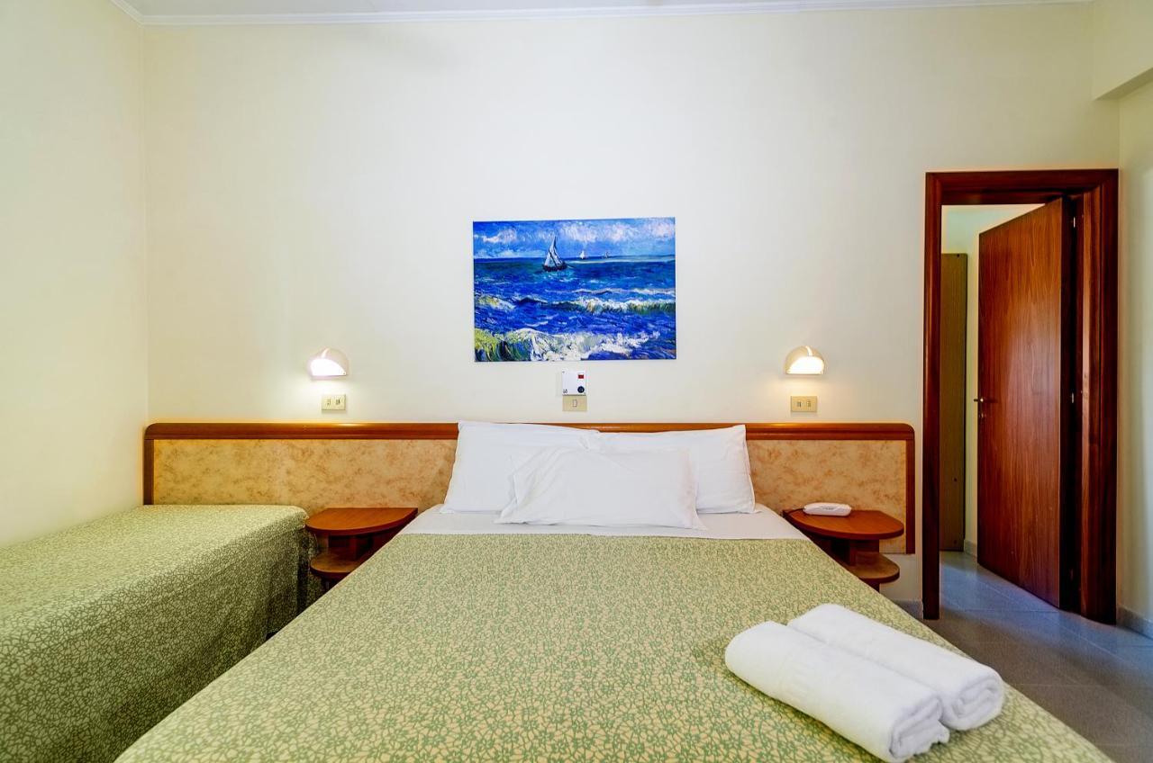 Hotel Miramare - 锡尔维玛丽娜 外观 照片